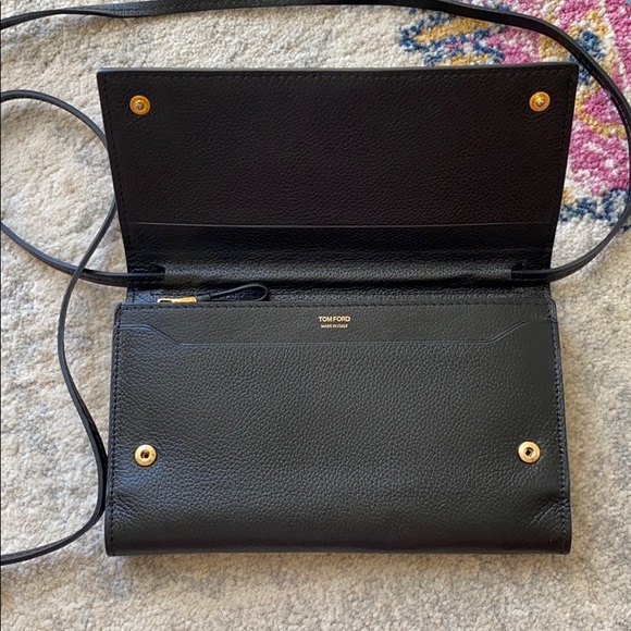 AUTHENTIC TOM FORD BLACK CROSSBODY/WALLET! - Picture 2 of 5